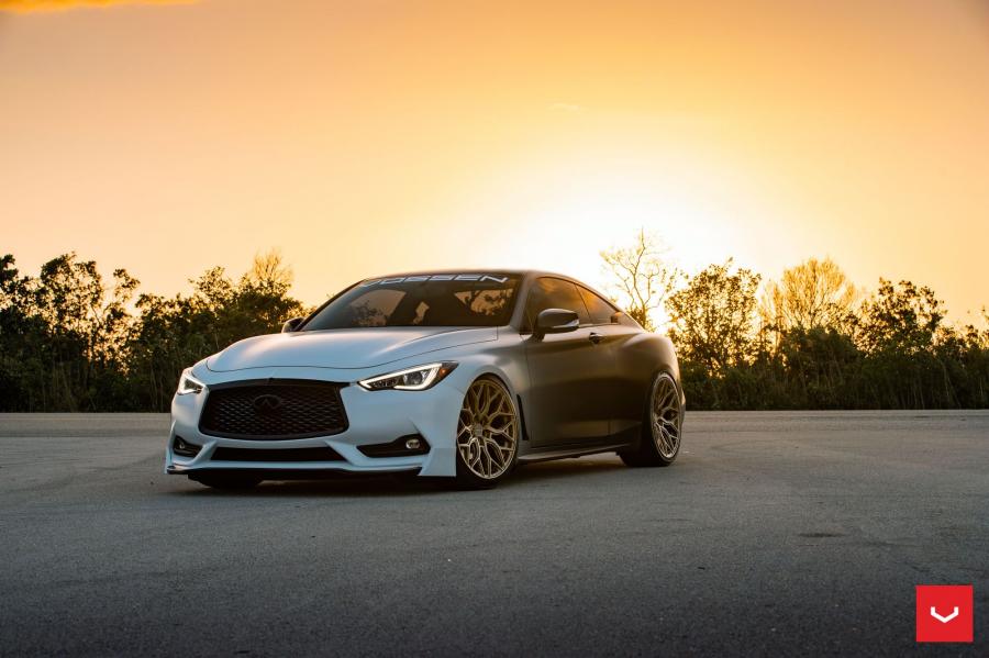  Infiniti Q60 on Vossen Wheels (HF-2) 2019 года  (фото 19 из 37)